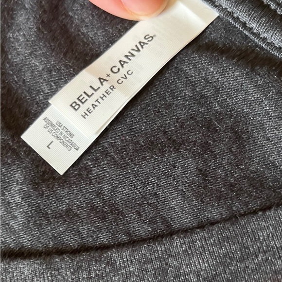 NEW NWOT When You’re Dead Inside But It’s Christmas Skeleton V-neck Tee L Gray - Picture 8 of 9